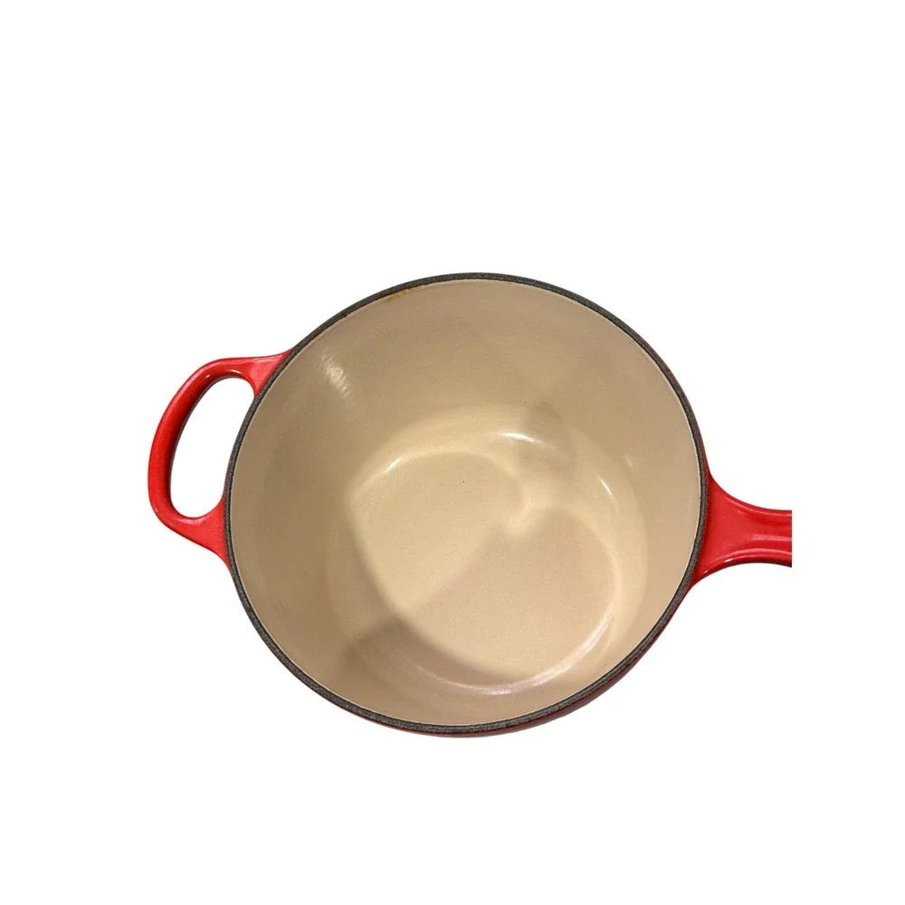 Le Creuset Signature Enameled Cast Iron Saucepan 2 1/4 Qt Cerise Red W/Lid